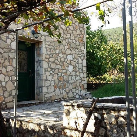 فيلا The Stone House-Zacharatos Nikolaos Pouláta المظهر الخارجي الصورة