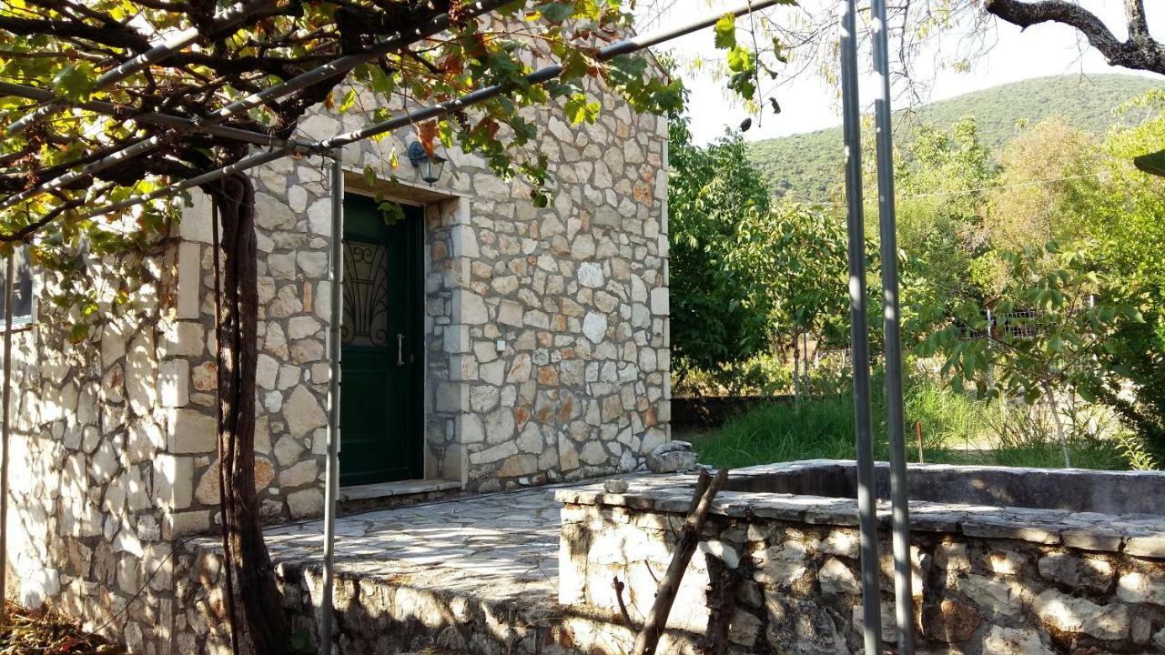 فيلا The Stone House-Zacharatos Nikolaos Pouláta المظهر الخارجي الصورة